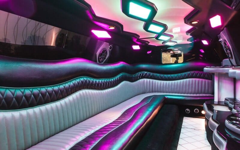 Party limousine "Navigator" in Warsaw