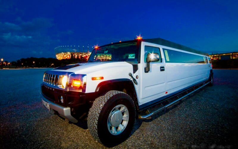 Limousine Hummer H2 in Warsaw